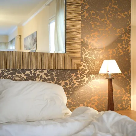 Lounatuuli Hotel