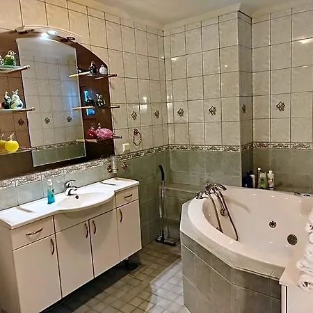 Otel Lounatuuli Ylivieska